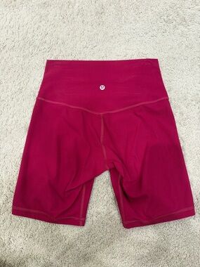 lululemon shorts - size6